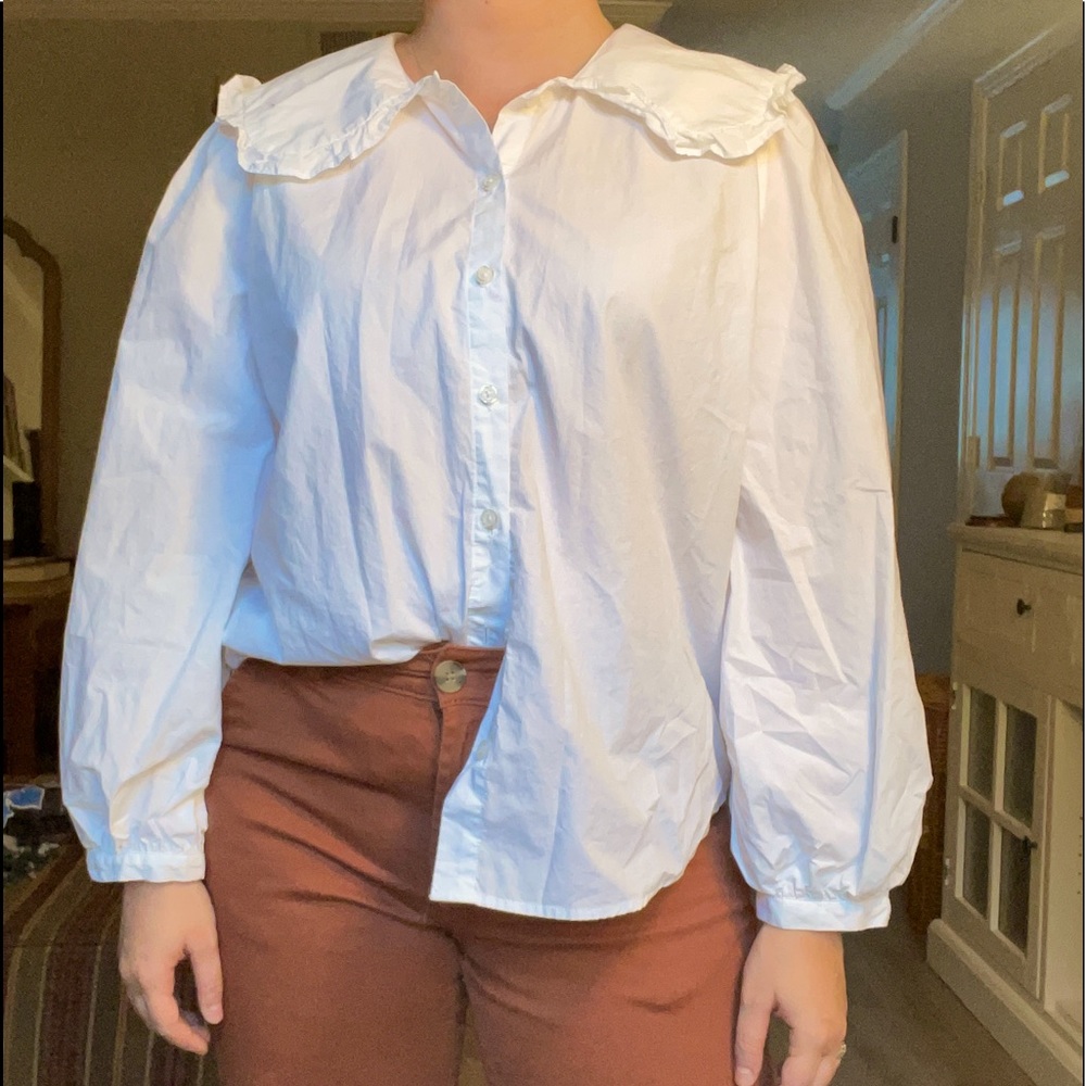 Peter Pan Collar Button Up